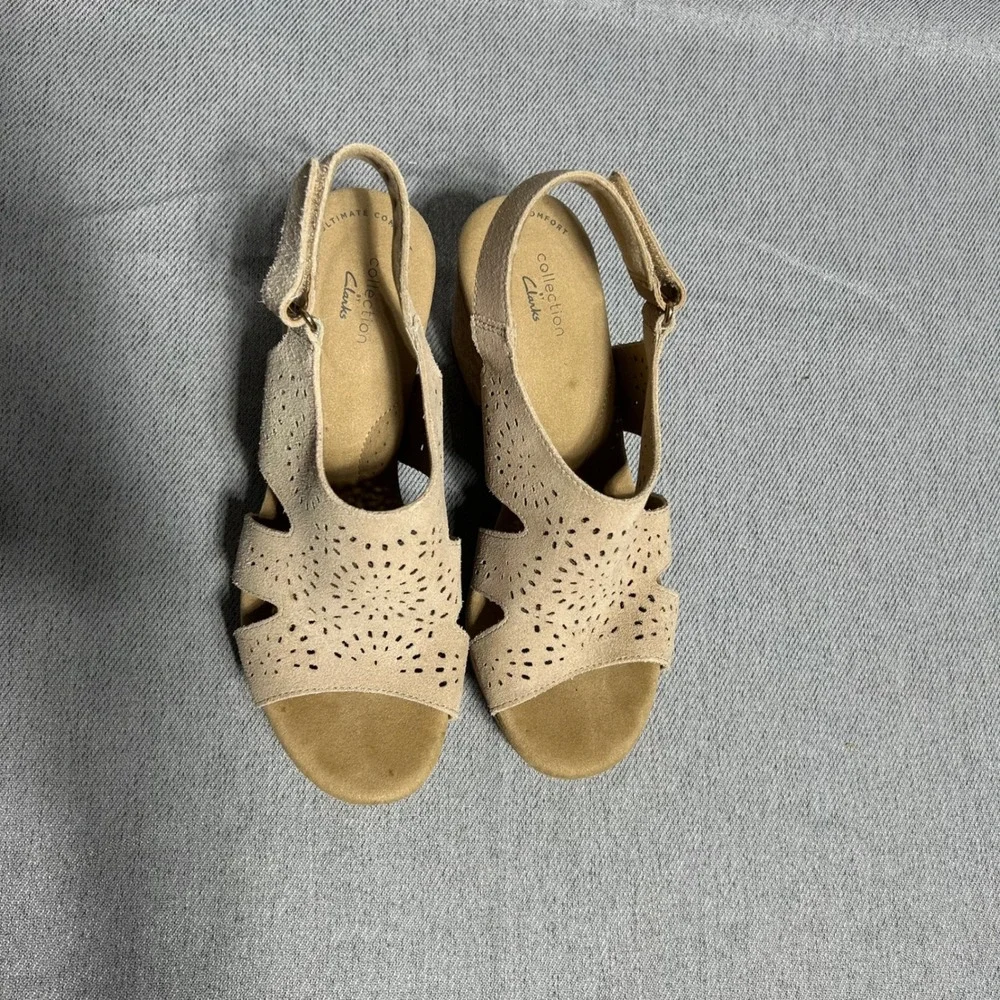 Clarks Women Suede Perforated Wedge Sandals Size 9 Tan Cork Slingback